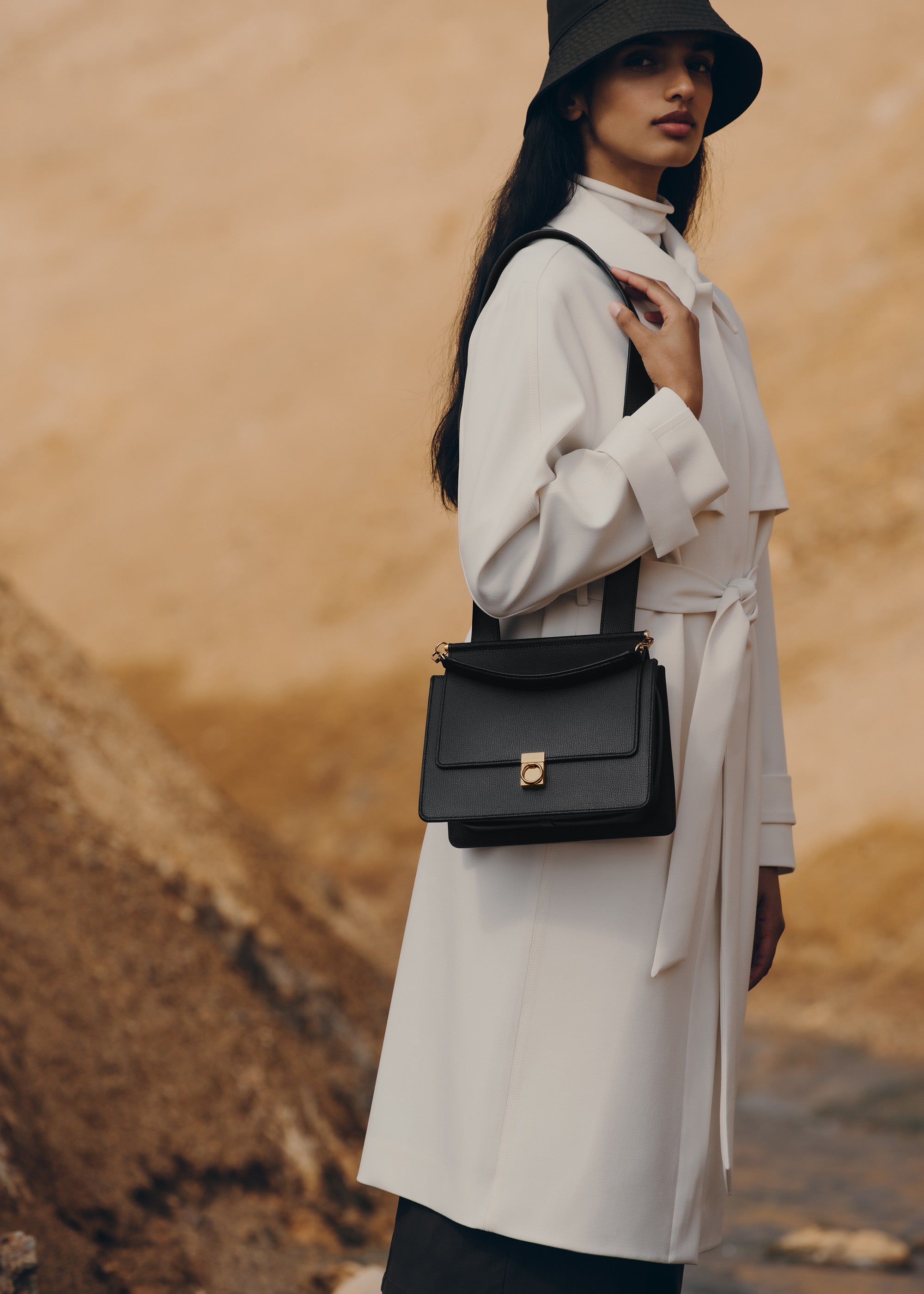 Numéro Sept - Noir texturé