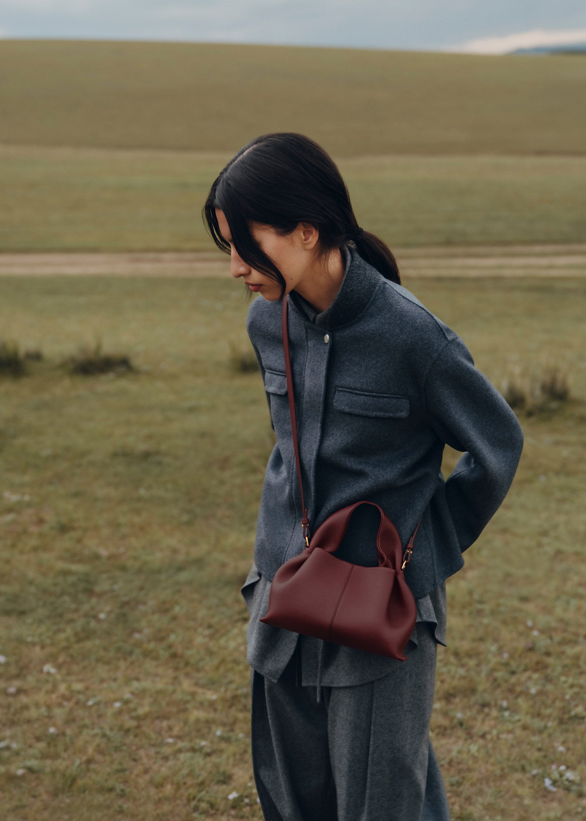 Numéro Neuf Mini - Cerise noire texturée