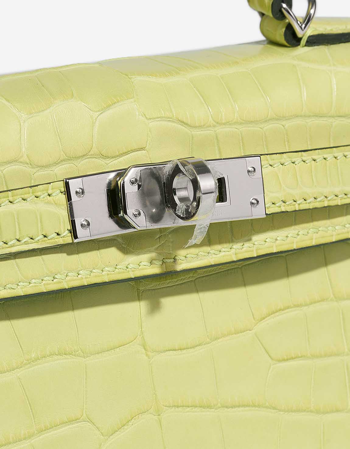 Kelly Mini Matte Alligator Jaune Bourgeon