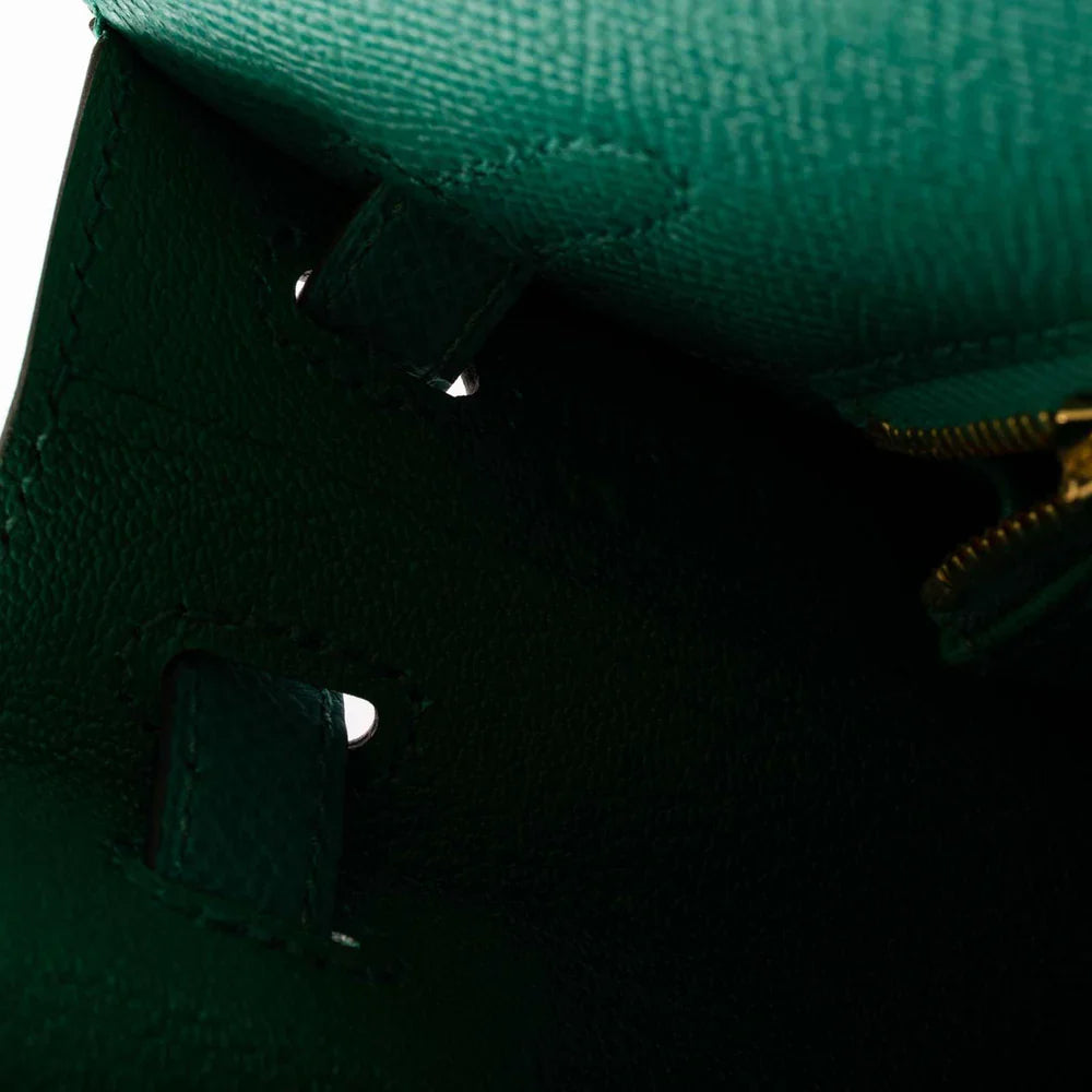 KELLY 25 SELLIER VERT JADE EPSOM WITH GOLD HARDWARE