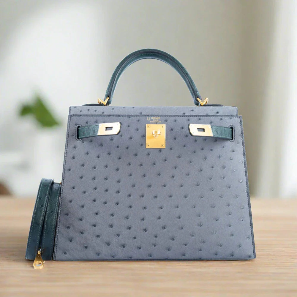 KELLY 28 HSS SELLIER GRIS AGATE AND VERT TITIEN OSTRICH BRUSHED GOLD HARDWARE