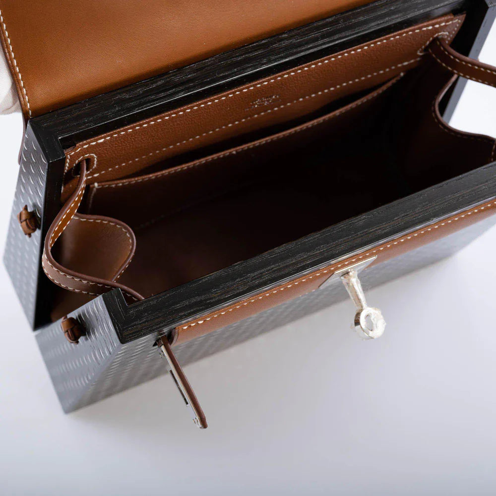 KELLYWOOD 22 BOG OAK, ALUMINUM & BARENIA WITH PALLADIUM HARDWARE